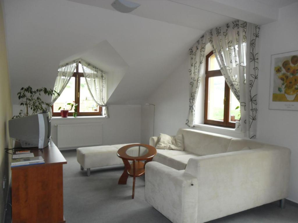 Red Deer Hotel Brezno Room photo